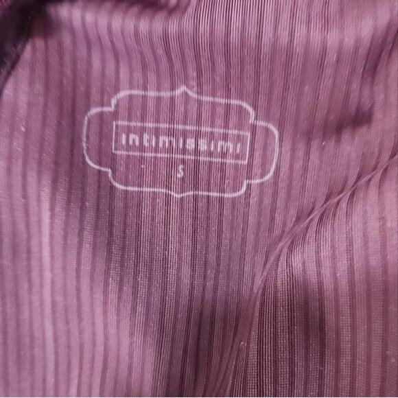 Intimissimi Open Back Ribbed Velvet wine Bodysuit Size S - Picture 8 of 9